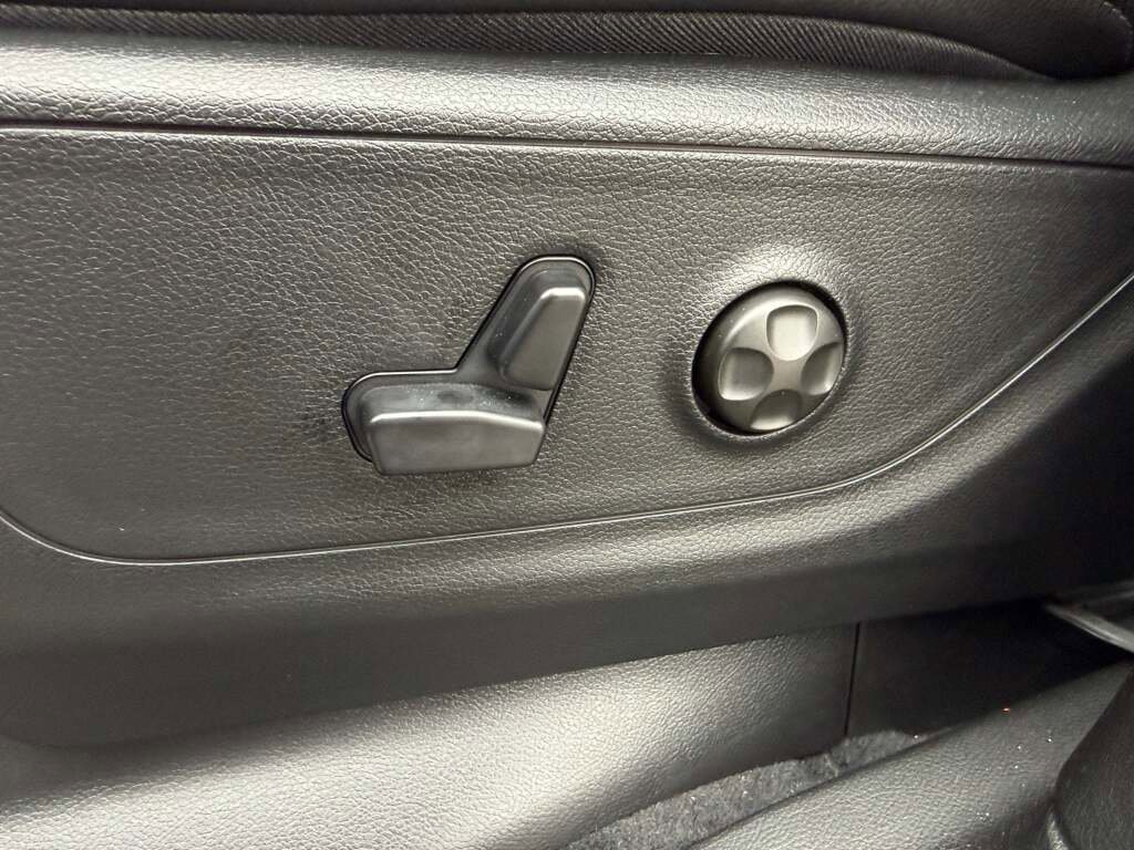 New 2026 RAM 1500 RHO w/ Bed Utility Group image 31