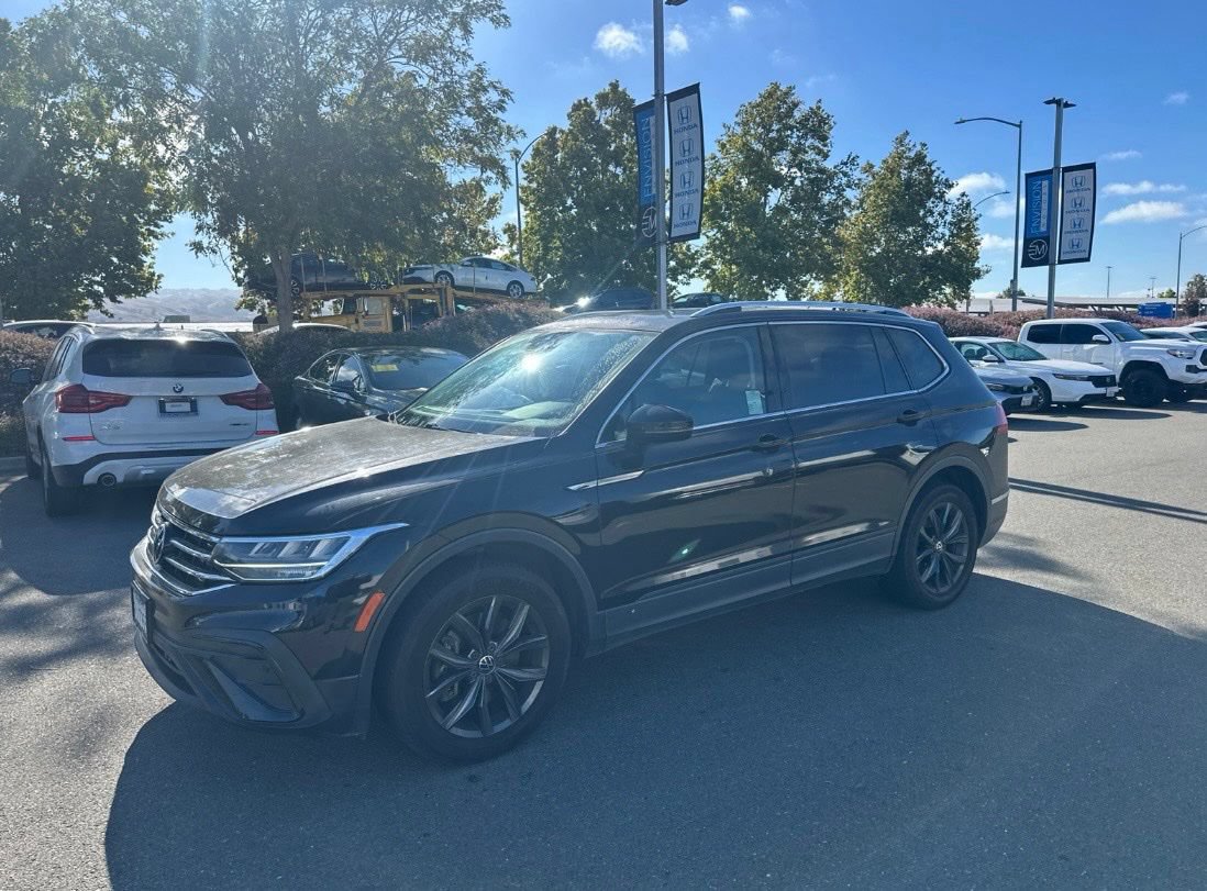 Used 2022 Volkswagen Tiguan SE FWD image 5