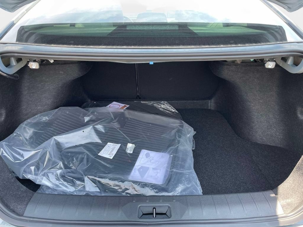 New 2026 Nissan Sentra SL w/ Floor Mat Package FWD image 10