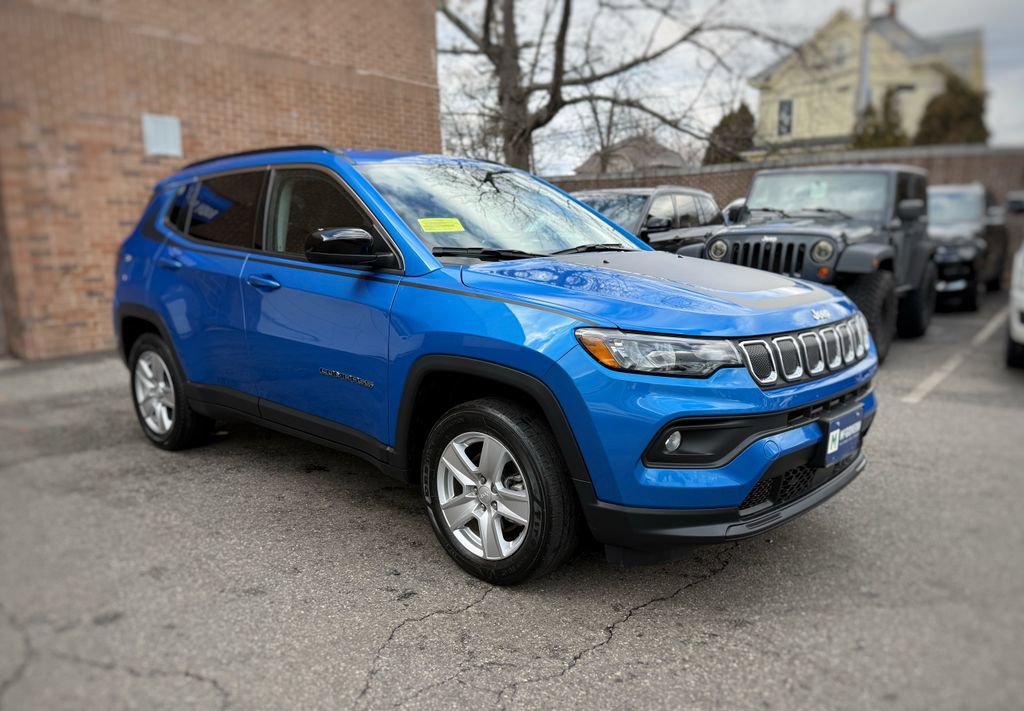 Used 2022 Jeep Compass Latitude w/ Convenience Group image 3