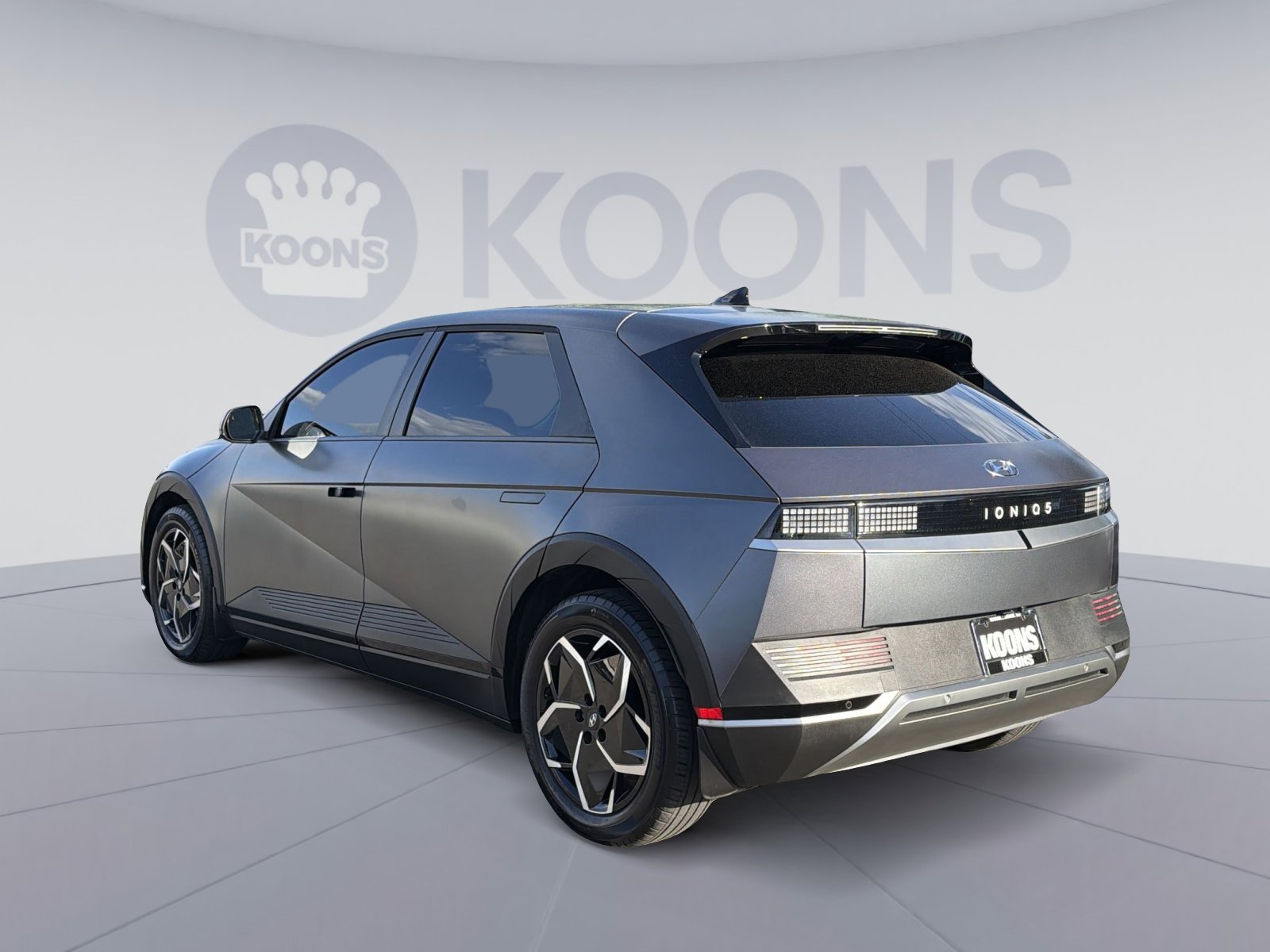 Certified 2024 Hyundai Ioniq 5 SEL RWD image 4