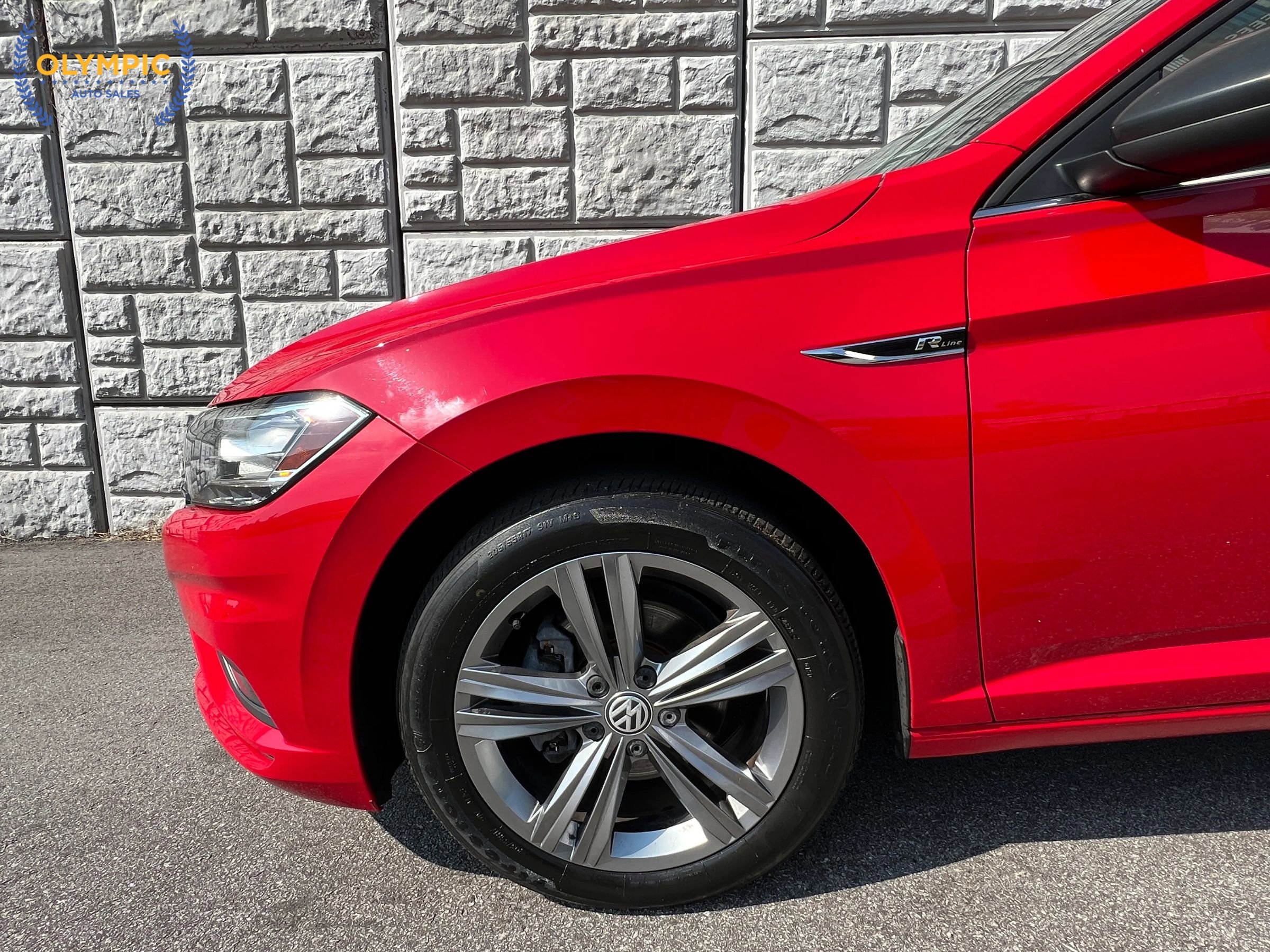 Used 2019 Volkswagen Jetta R-Line FWD image 9