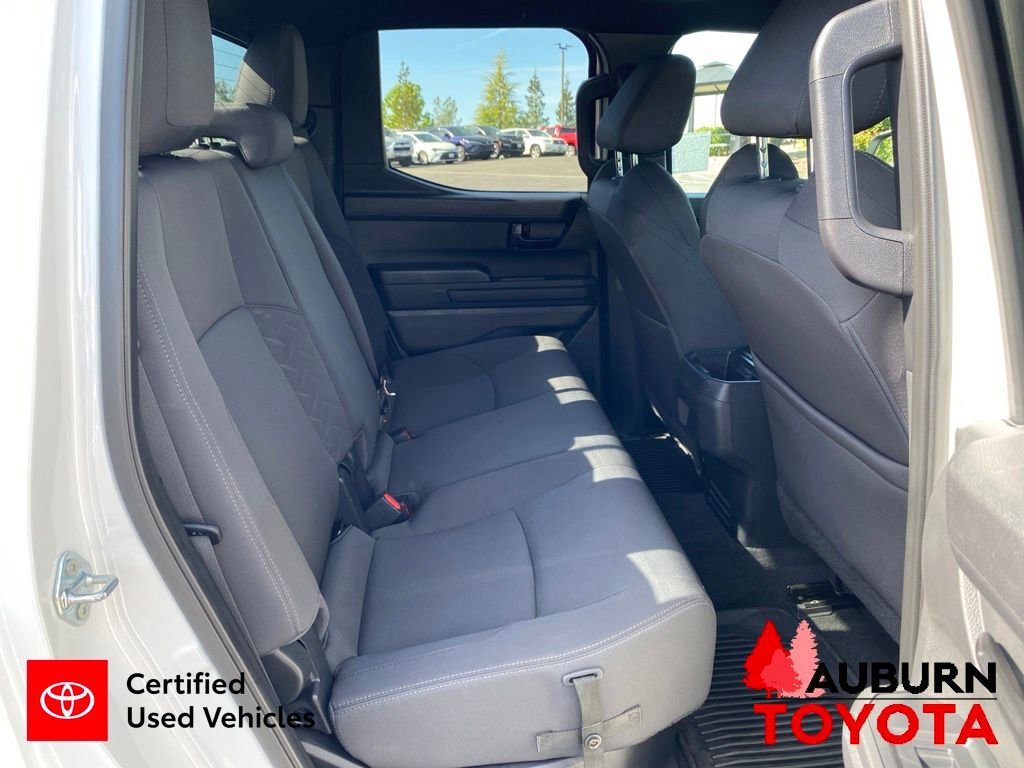Certified 2025 Toyota Tacoma SR5 AWD/4WD image 18