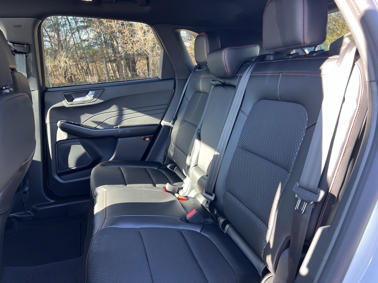 New 2026 Ford Escape ST-Line w/ Tech Pack #1 image 24