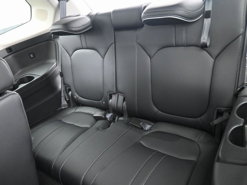 Used 2024 Honda Pilot Elite image 37