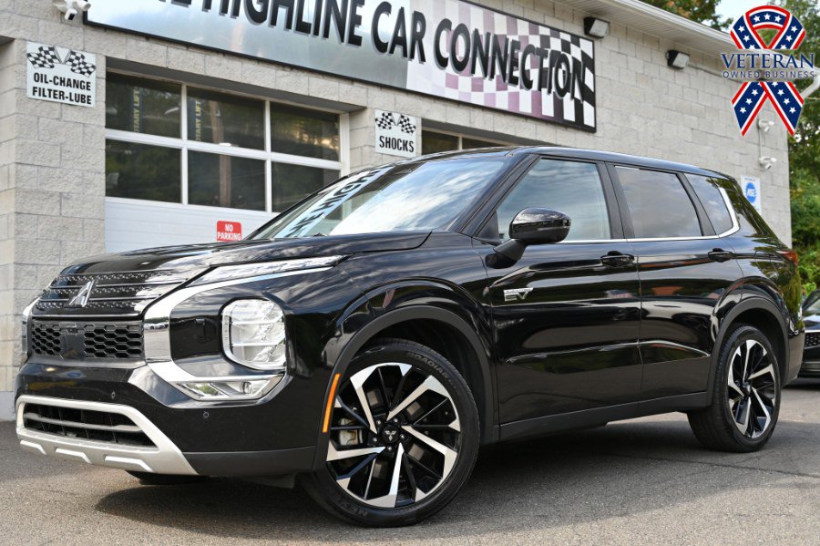 Used 2023 Mitsubishi Outlander SE