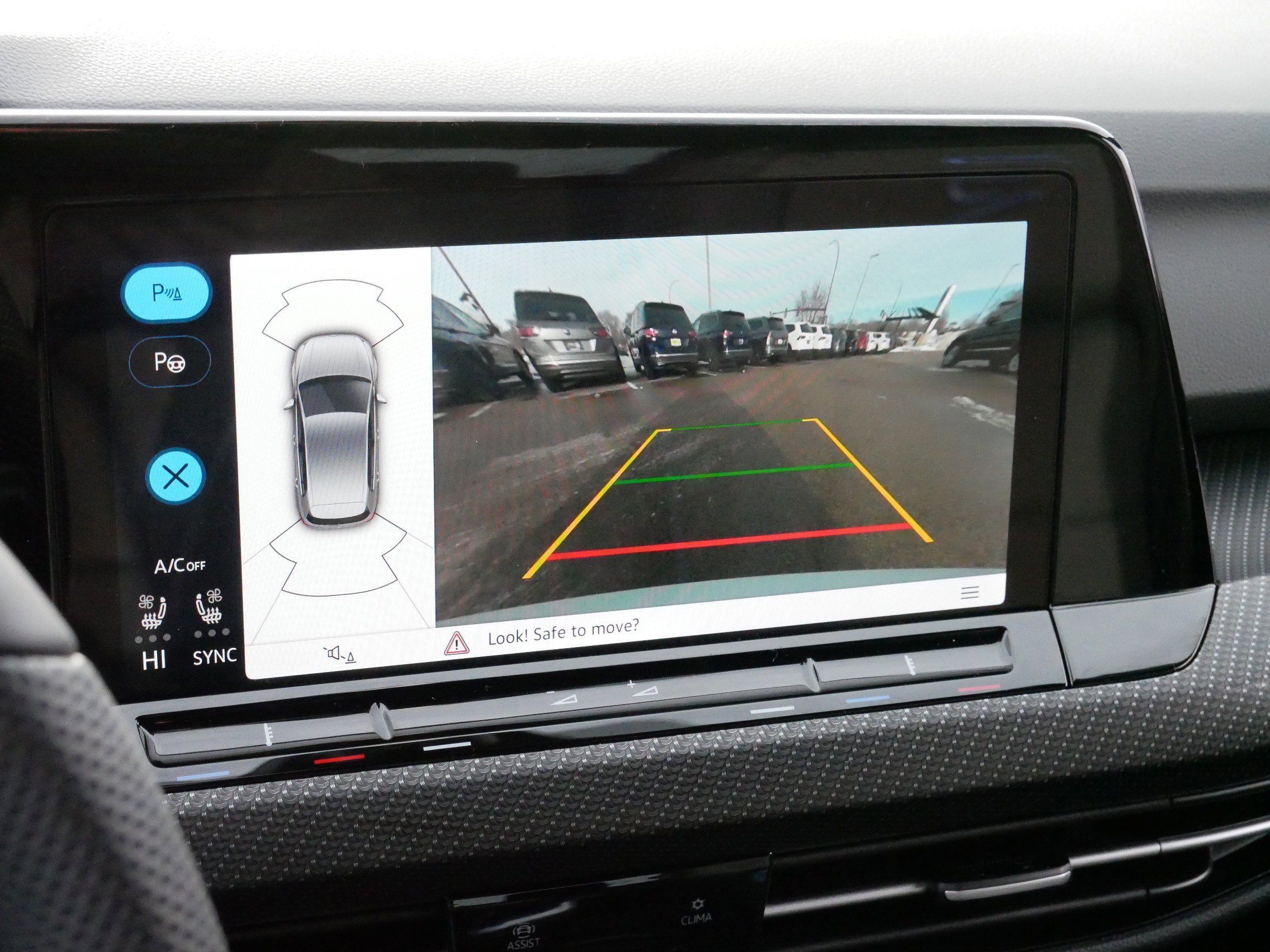 Used 2024 Volkswagen Golf R image 34