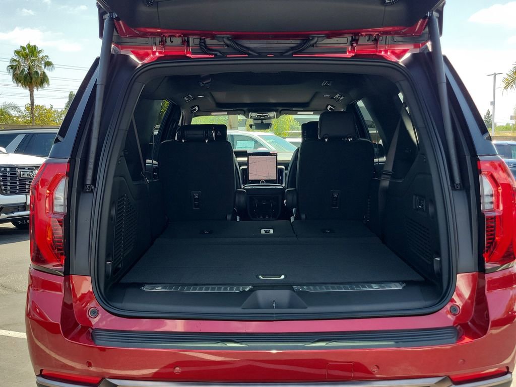New 2026 GMC Yukon XL AT4 Ultimate AWD/4WD image 6
