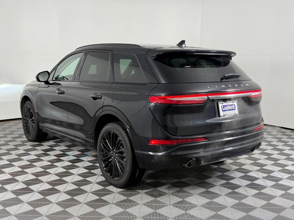 Used 2023 Lincoln Corsair Reserve w/ Jet Appearance Package image 6