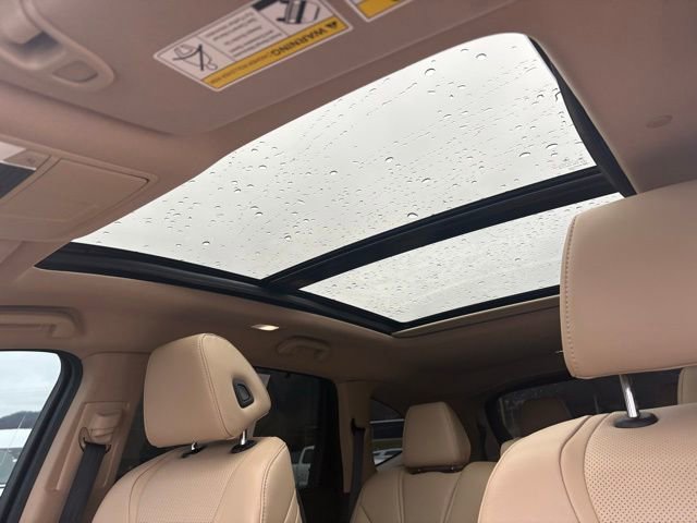 Used 2022 Acura MDX FWD w/ Technology Package image 29