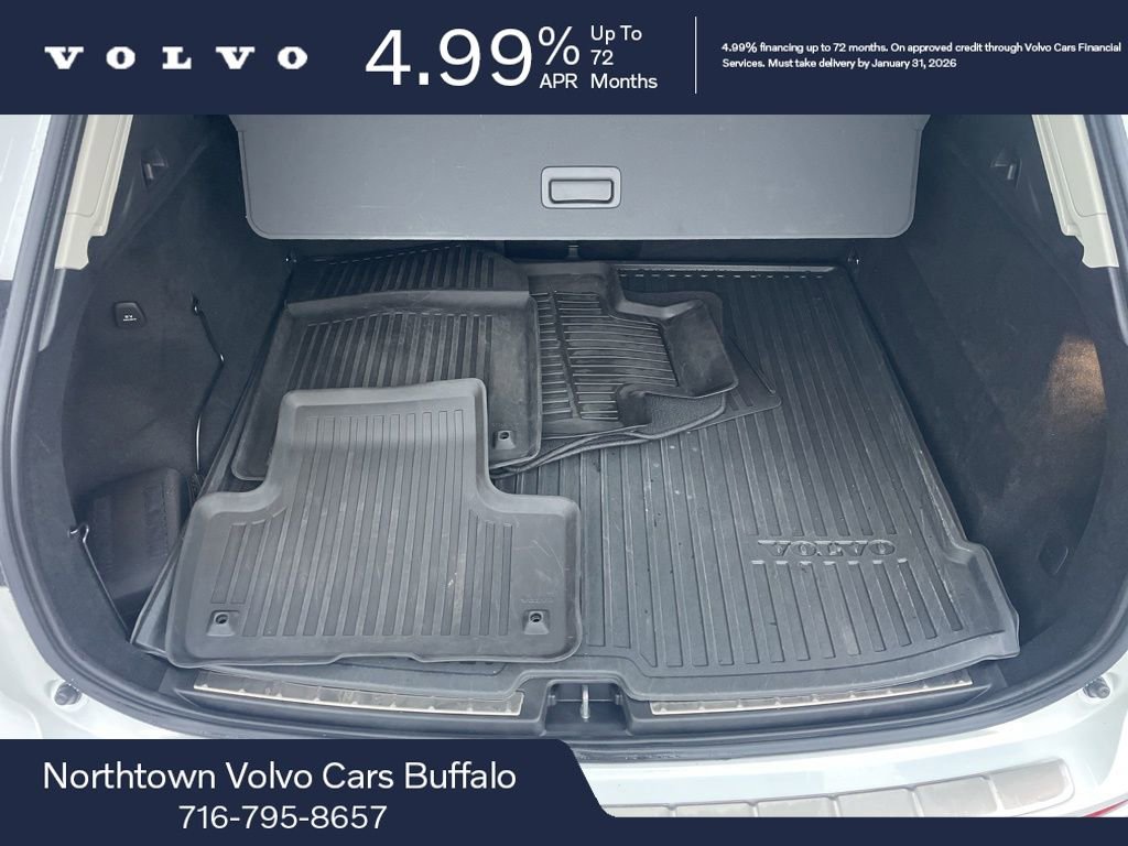Certified 2023 Volvo XC60 B5 Ultimate image 5