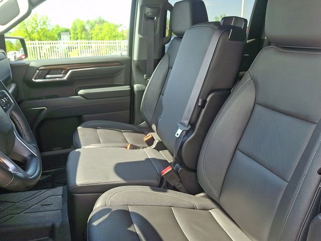 Used 2024 Chevrolet Silverado 1500 LT w/ Leather Package AWD/4WD image 27