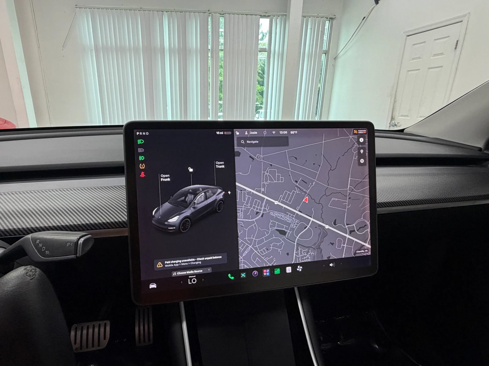 Used 2020 Tesla Model Y Performance AWD/4WD image 25