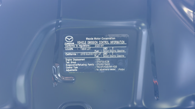 Used 2025 MAZDA CX-70 Plug-In Hybrid w/ Premium Plus AWD/4WD image 31