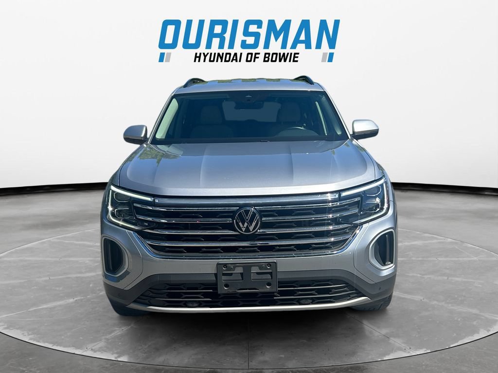Used 2024 Volkswagen Atlas SE AWD/4WD image 8