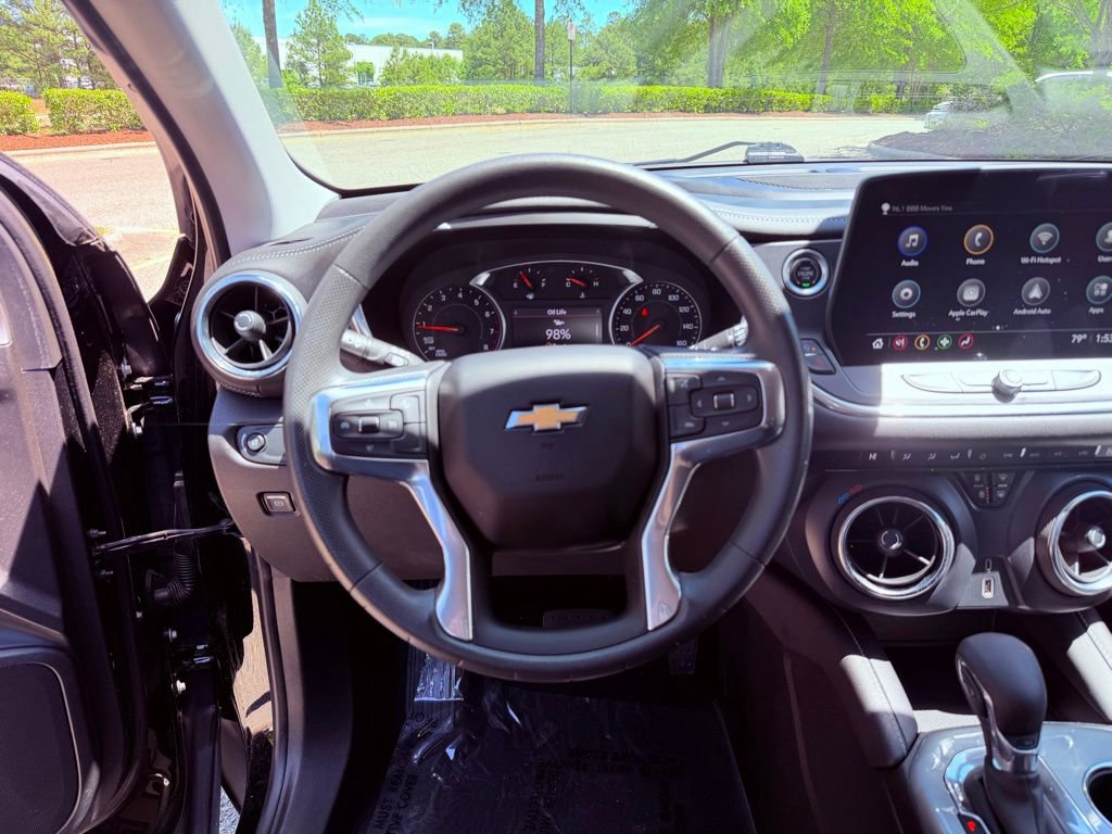 Used 2023 Chevrolet Blazer LT w/ Driver Confidence Package FWD image 18