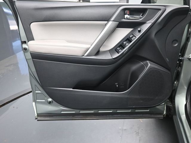 Used 2015 Subaru Forester 2.5i Limited image 20