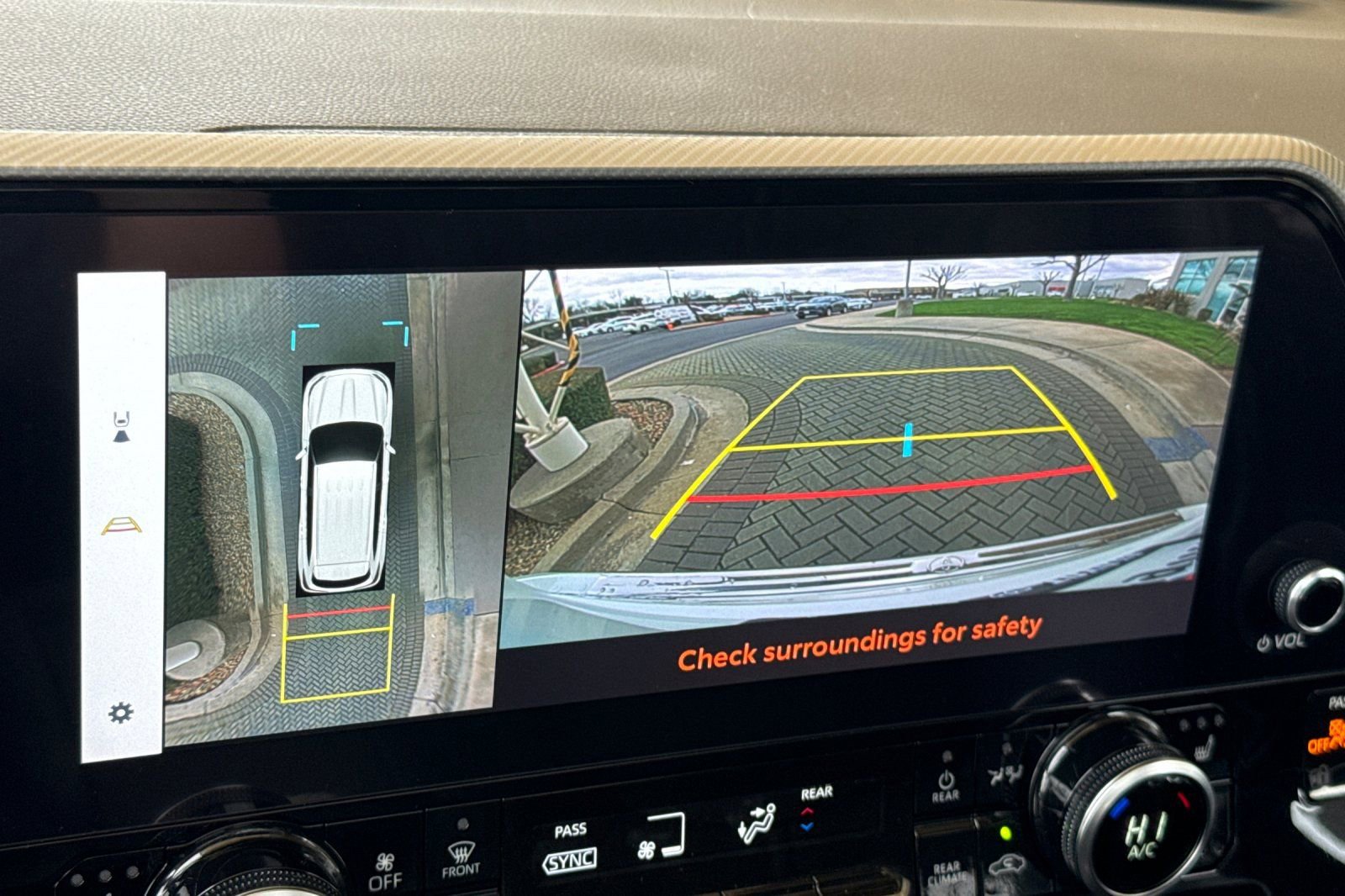 Used 2024 Toyota Highlander Platinum image 22