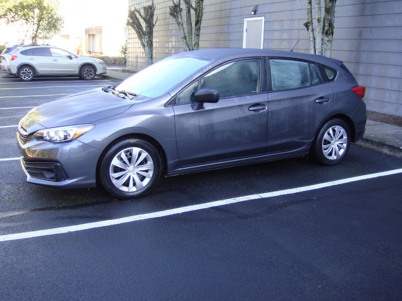 Used 2020 Subaru Impreza 2.0i image 2