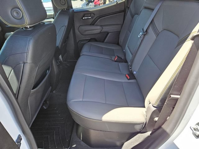 Used 2024 Chevrolet Colorado ZR2 w/ ZR2 Convenience Package III AWD/4WD image 17