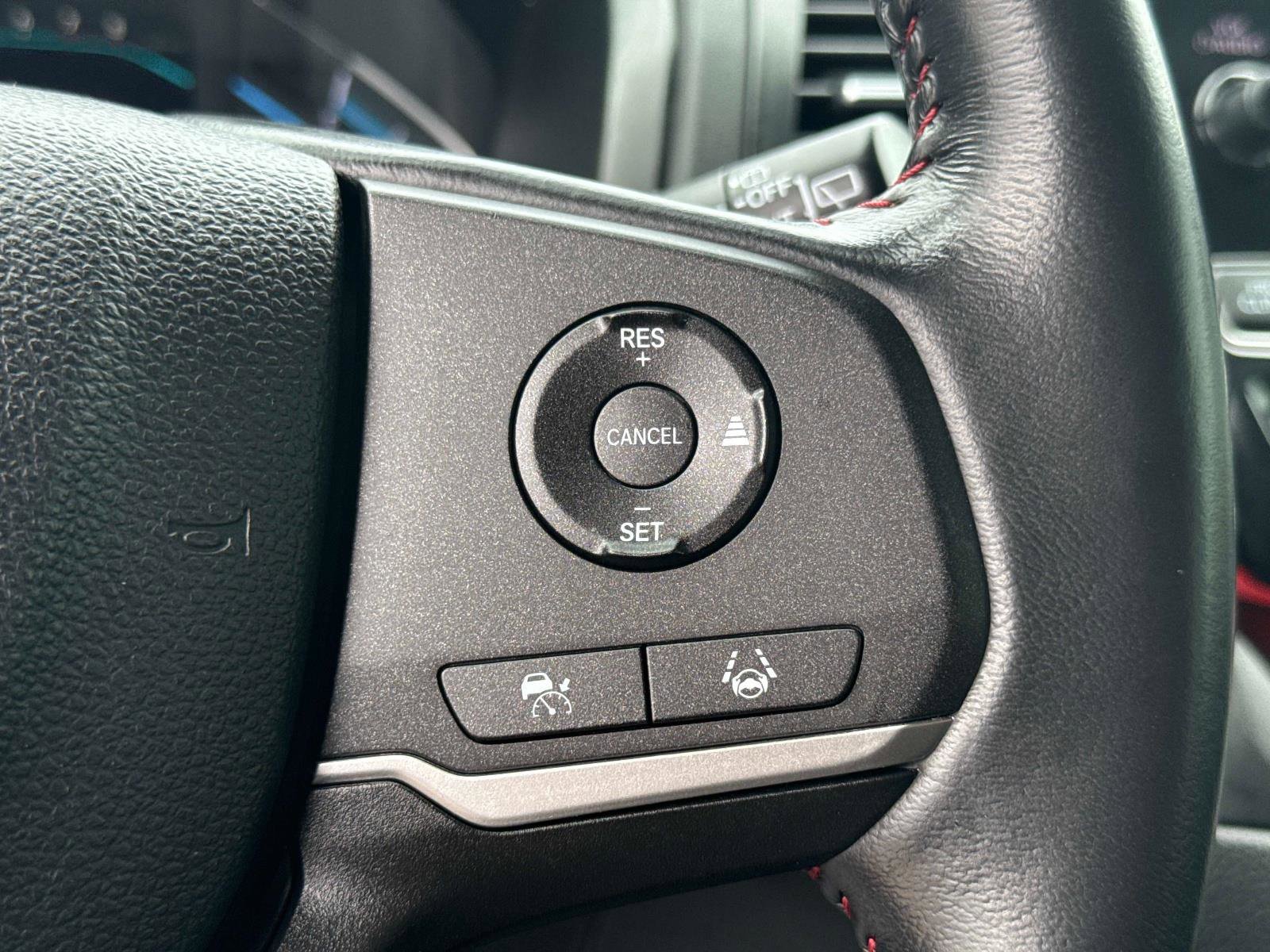 Certified 2024 Honda Odyssey Sport image 28