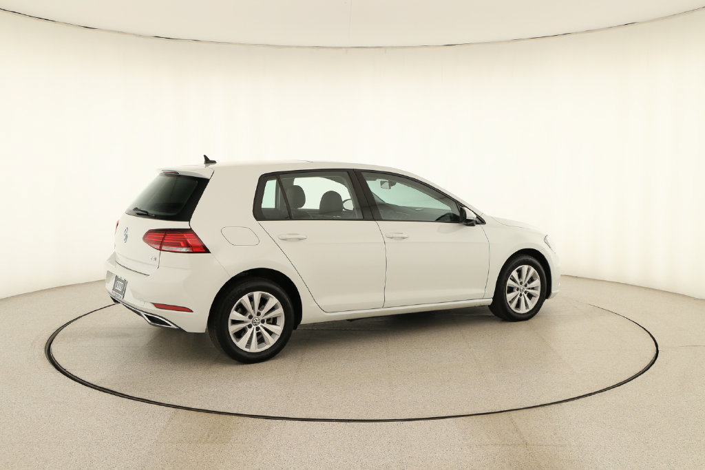 Used 2018 Volkswagen Golf SE FWD image 7