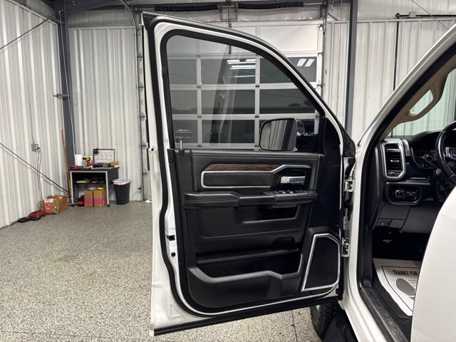 Used 2020 RAM 2500 Laramie AWD/4WD image 7
