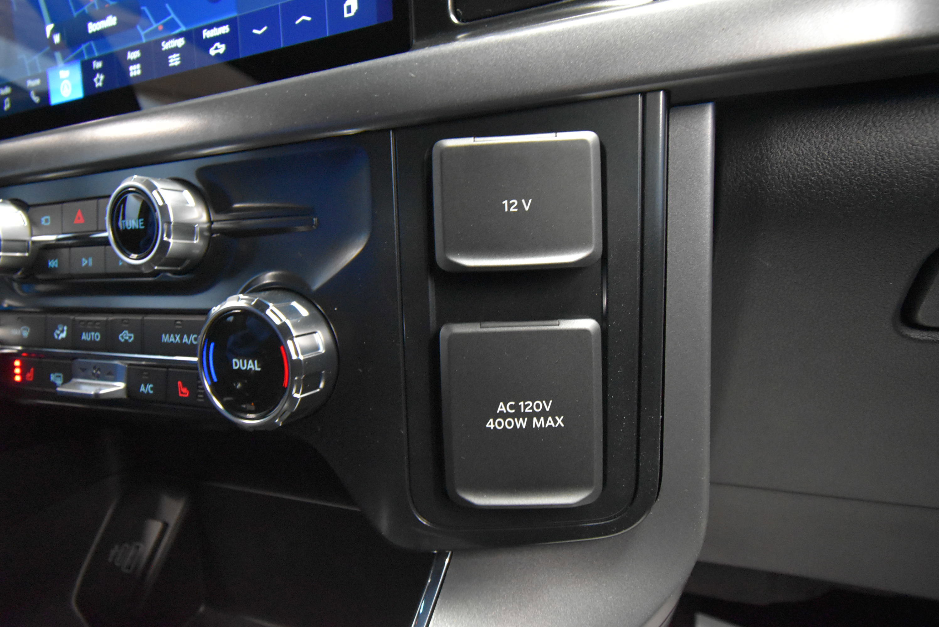 New 2026 Ford F150 XLT w/ Equipment Group 302A MID image 18