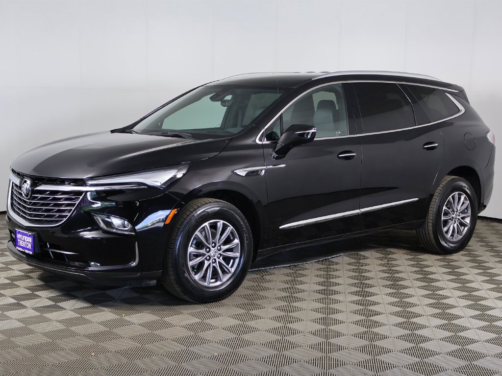 Used 2024 Buick Enclave Premium image 11