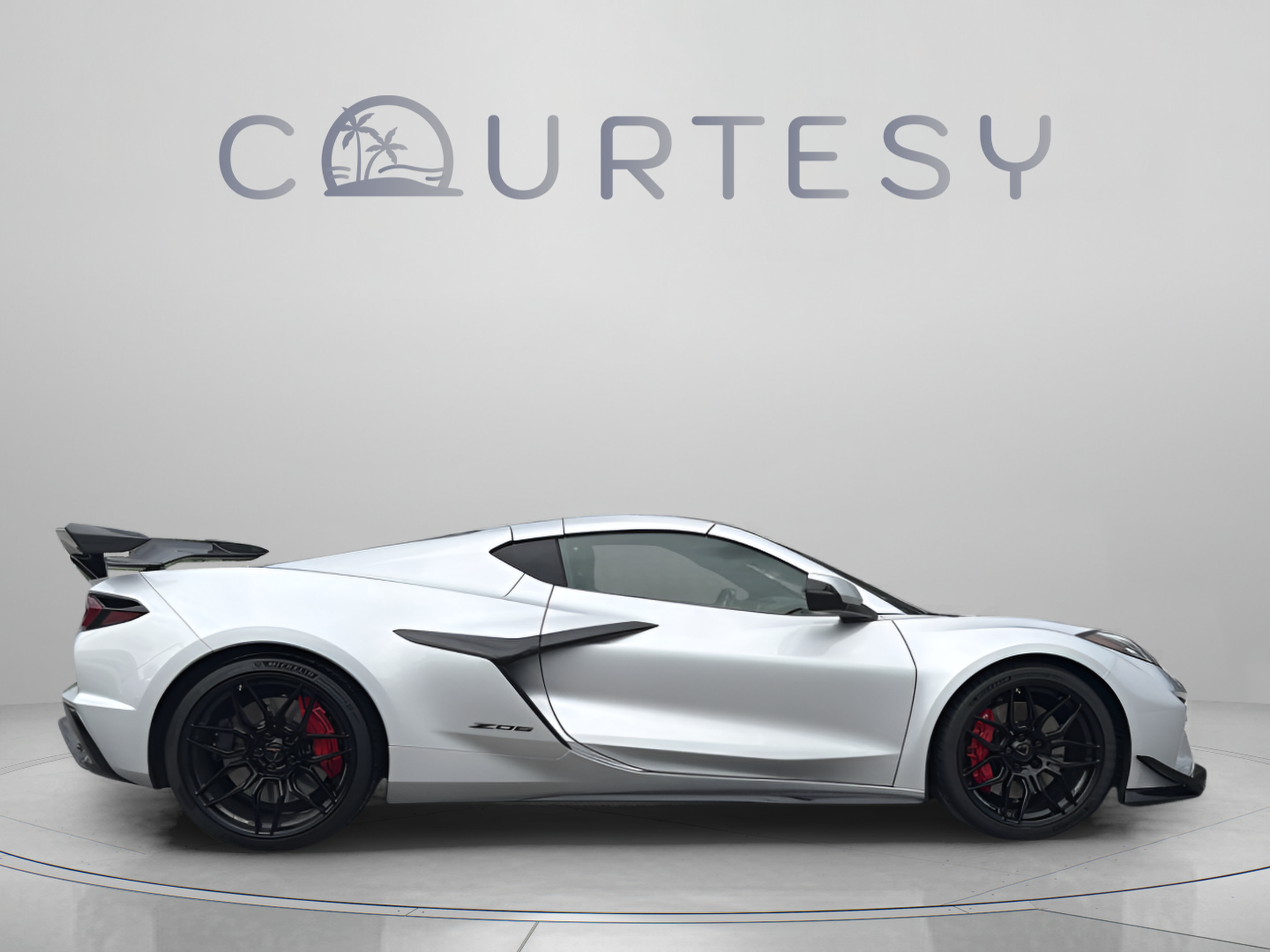 Used 2026 Chevrolet Corvette Z06 RWD image 7