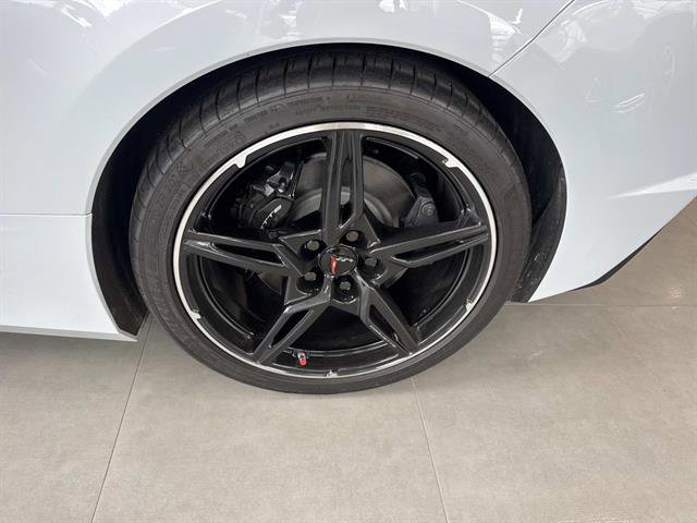 Used 2023 Chevrolet Corvette Stingray Premium Conv w/ Battery Protection Package image 6