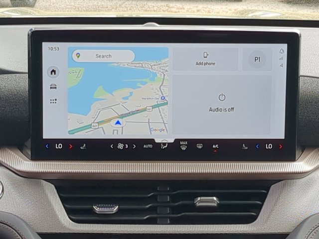 New 2026 Ford Explorer Active RWD image 19