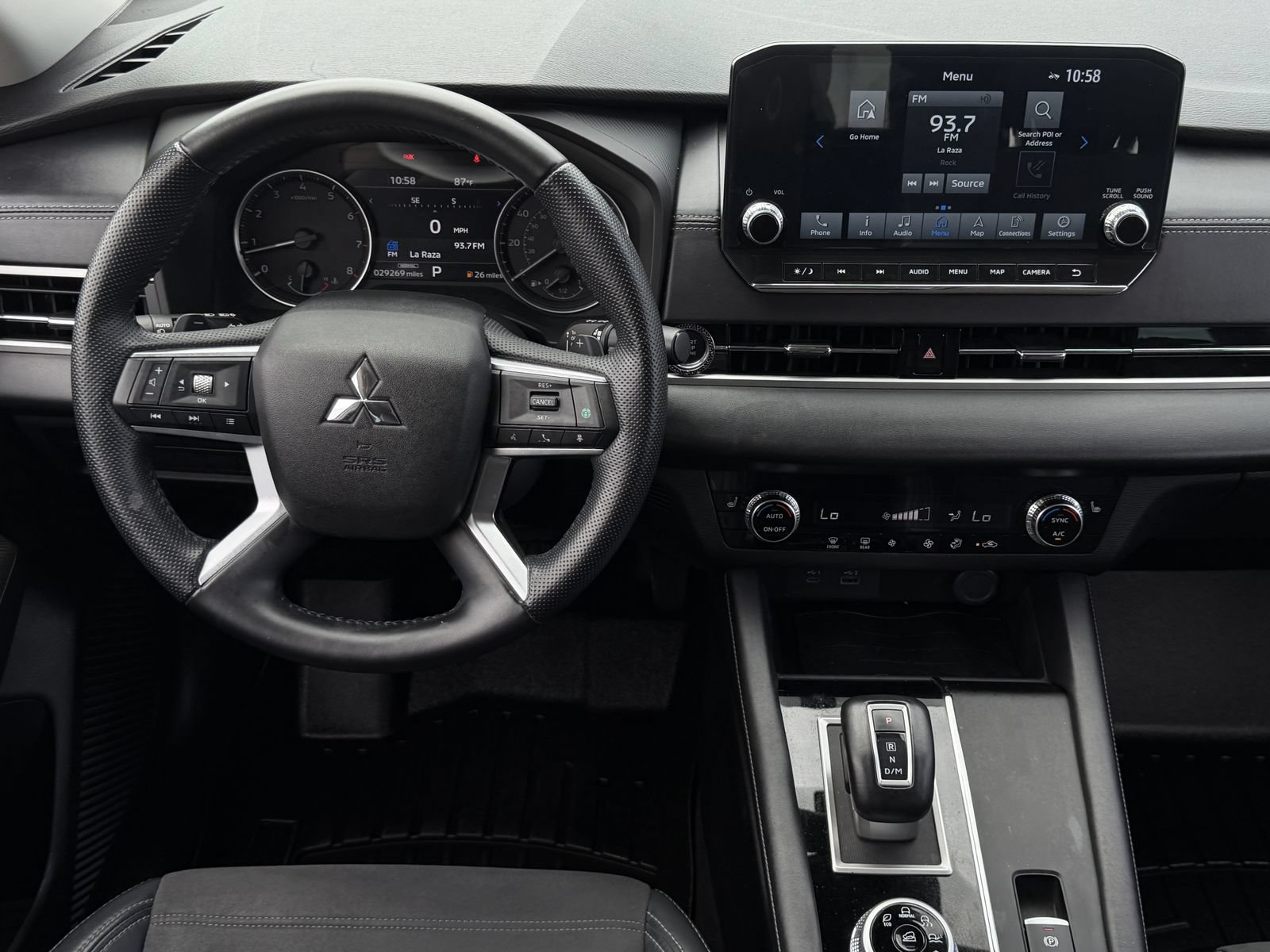 Used 2023 Mitsubishi Outlander SE FWD image 14
