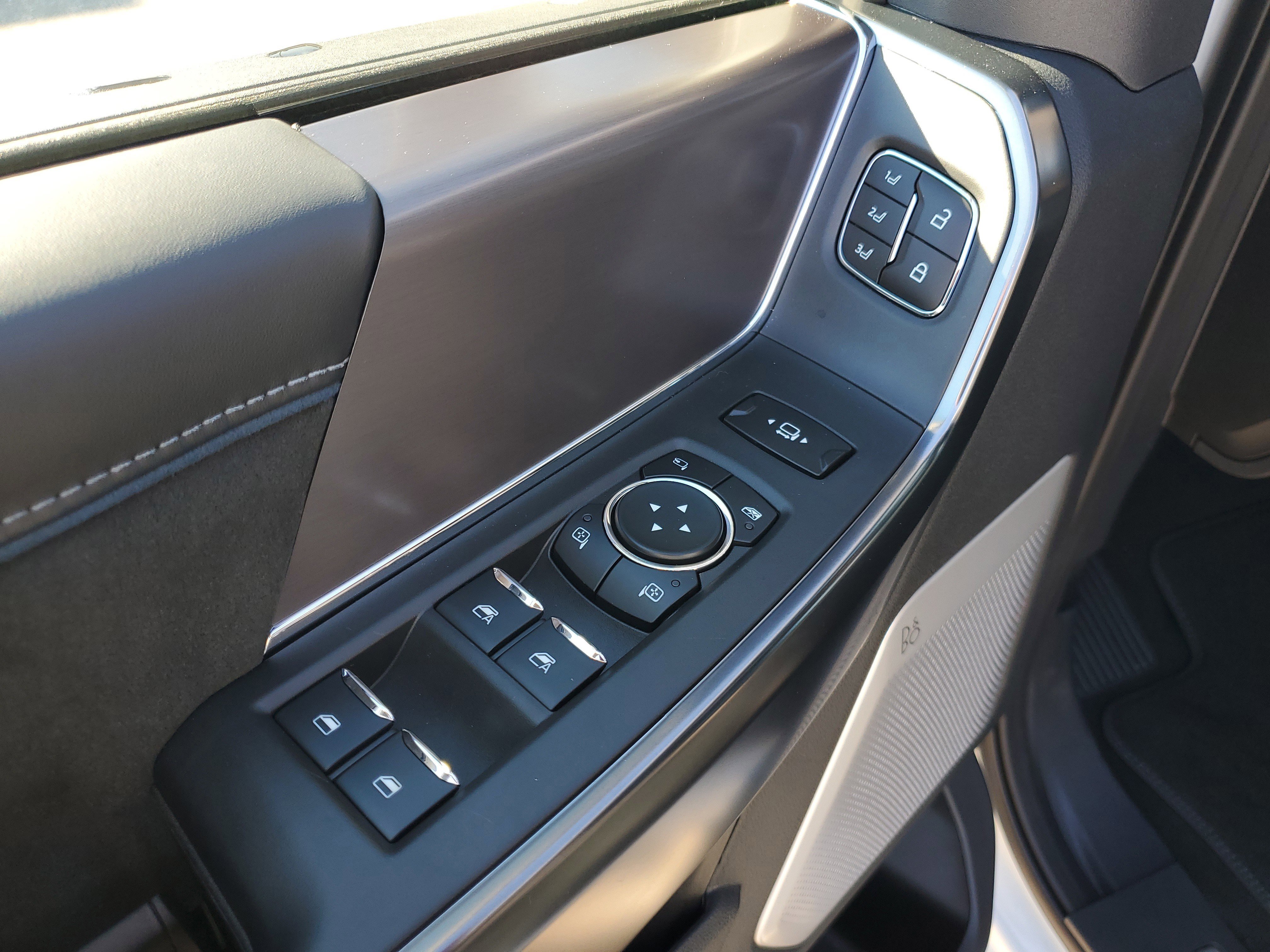 New 2026 Ford F450 Platinum image 9