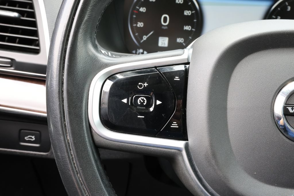Used 2019 Volvo XC90 T6 Momentum w/ Advanced Package AWD/4WD image 19