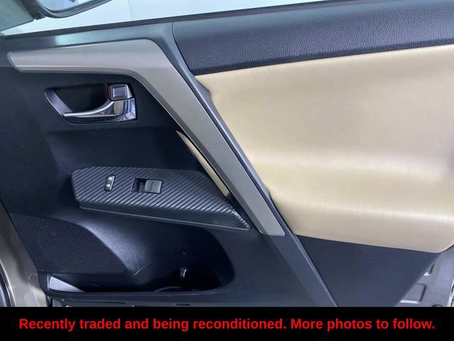 Used 2015 Toyota RAV4 Limited AWD/4WD image 23