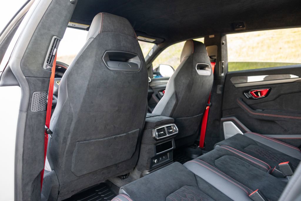 Used 2023 Lamborghini Urus Performante image 27