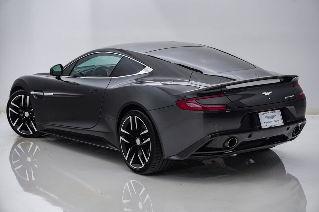 Used 2015 Aston Martin Vanquish Coupe RWD image 10