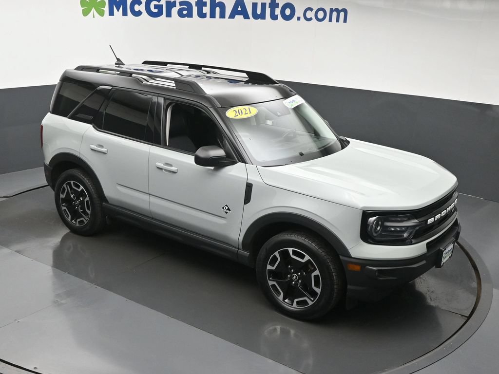 Used 2021 Ford Bronco Sport Outer Banks w/ Outer Banks Package (96D) AWD/4WD image 3