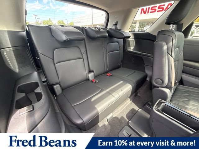 New 2026 Nissan Pathfinder Platinum AWD/4WD image 14