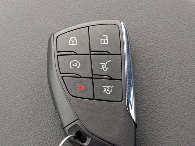 Used 2025 Chevrolet Tahoe Z71 w/ Comfort Package image 32