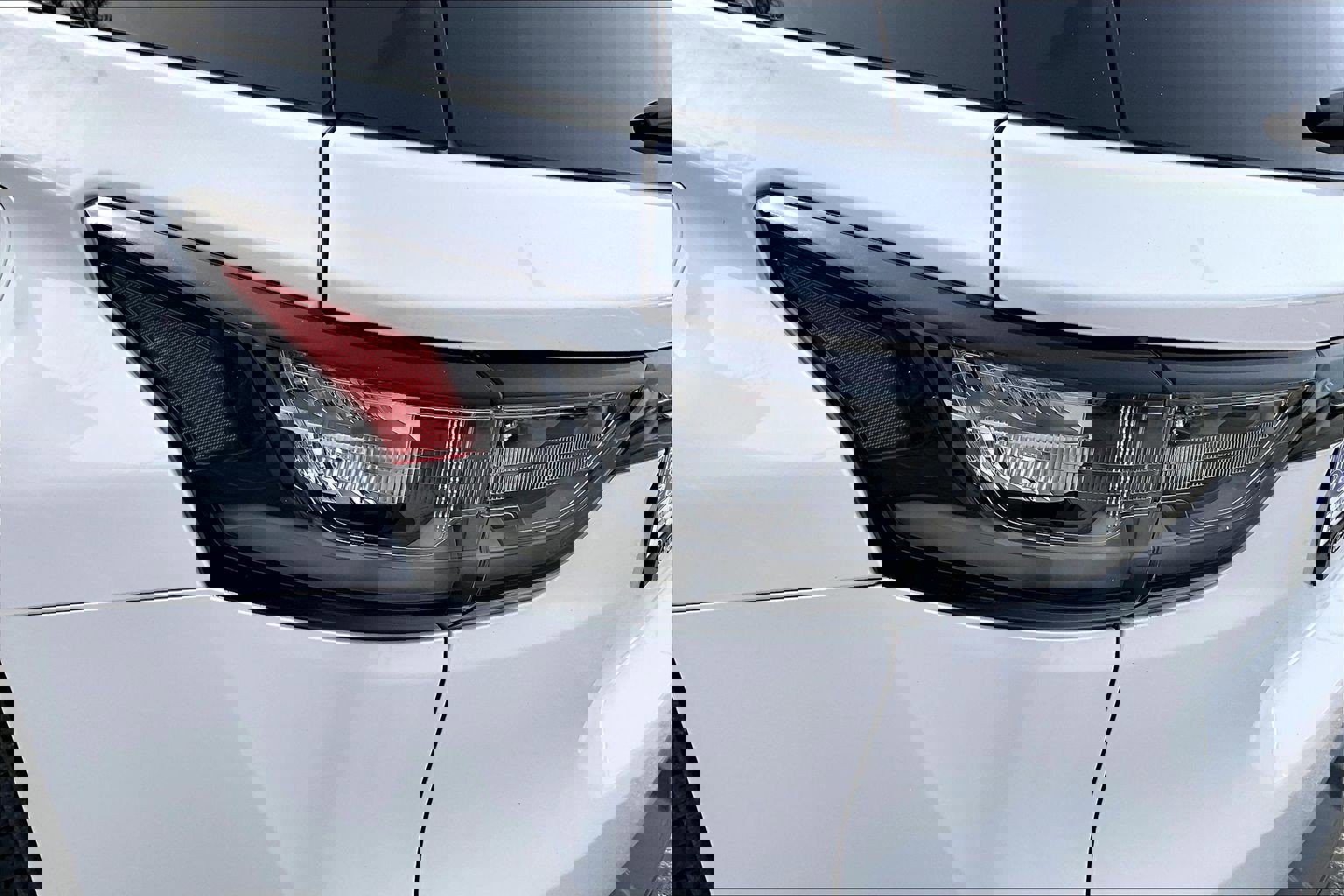 Used 2021 Chevrolet Traverse Premier w/ Redline Edition image 24