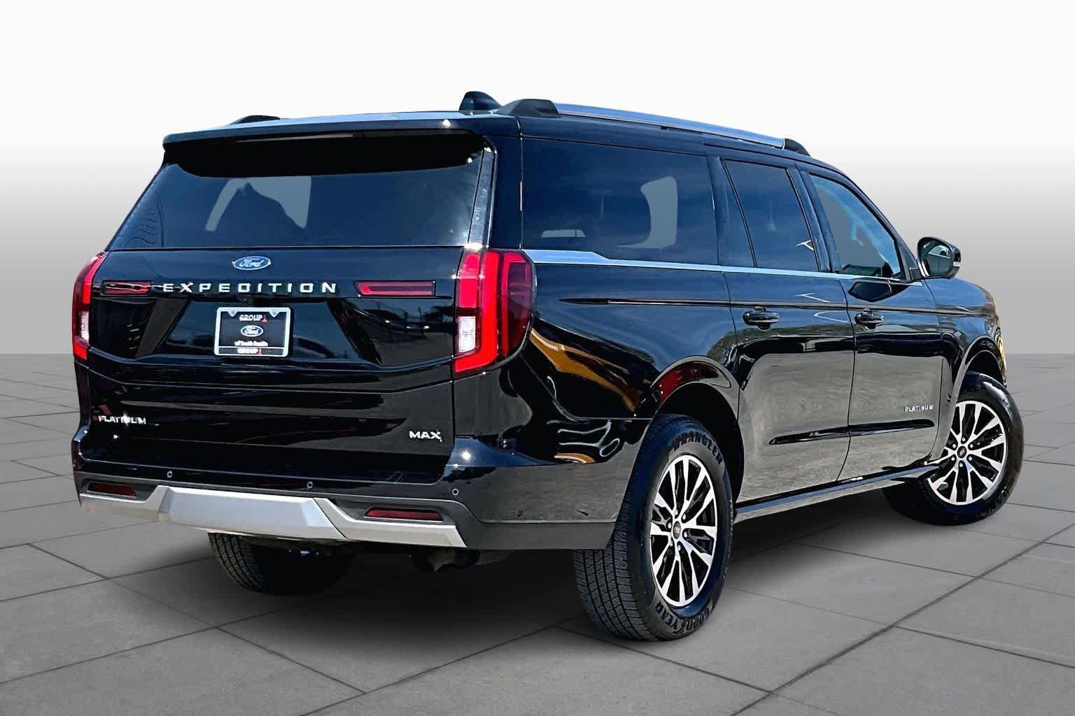 Certified 2025 Ford Expedition Max Platinum AWD/4WD image 13