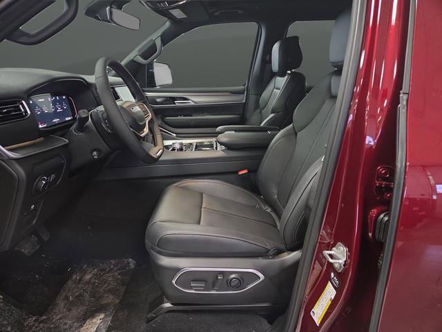 New 2026 Jeep Grand Wagoneer Limited w/ Premium Group II image 4