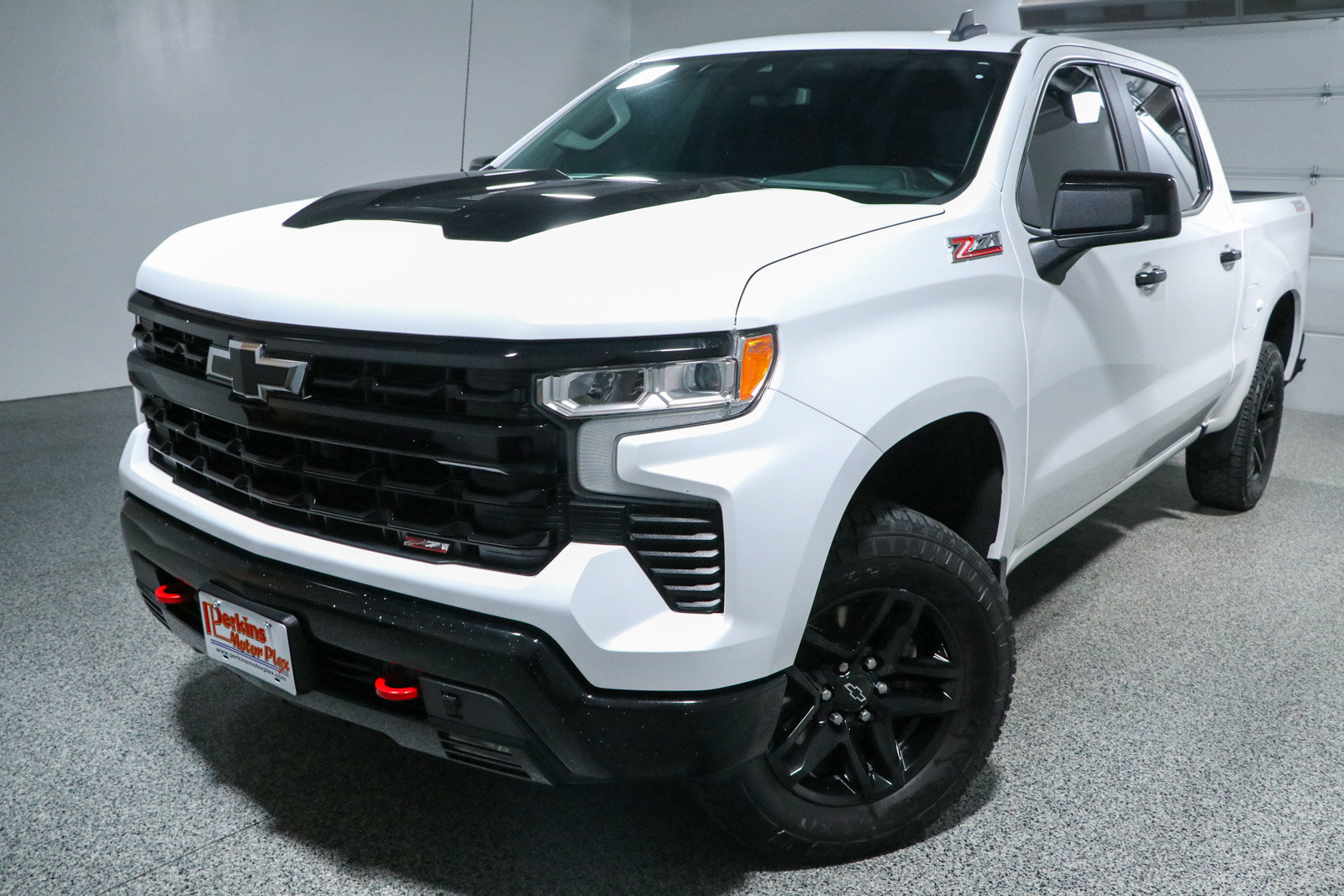 Used 2022 Chevrolet Silverado 1500 LT Trail Boss w/ Convenience Package II AWD/4WD image 33