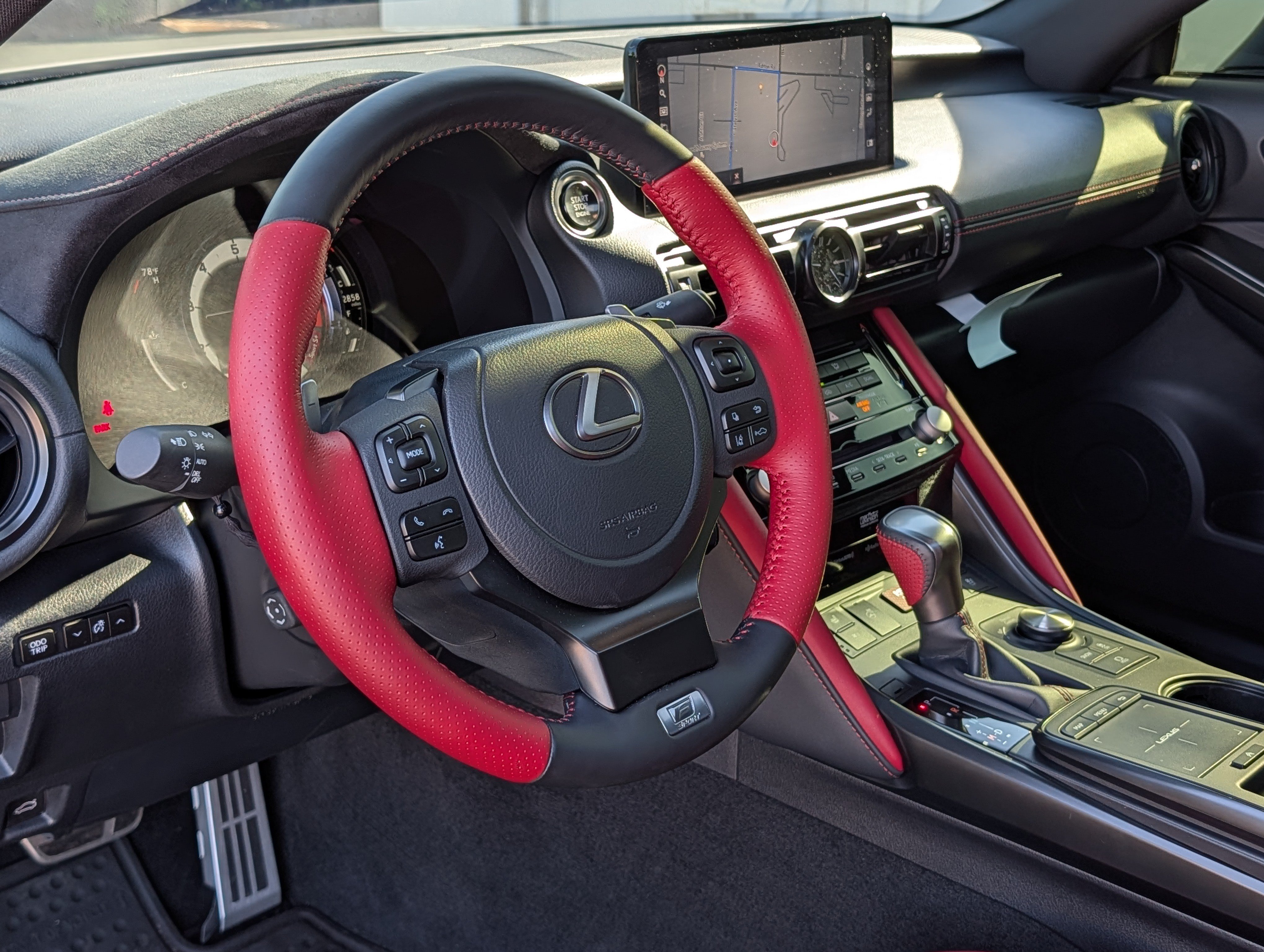 Used 2025 Lexus IS 500 w/ F-Sport Performance RWD image 22