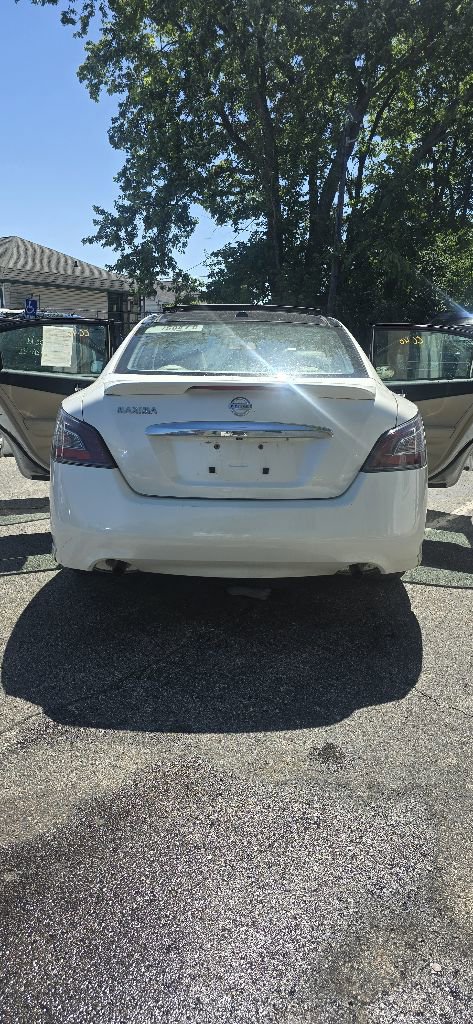 Used 2013 Nissan Maxima 3.5 SV w/ Premium Pkg FWD image 18