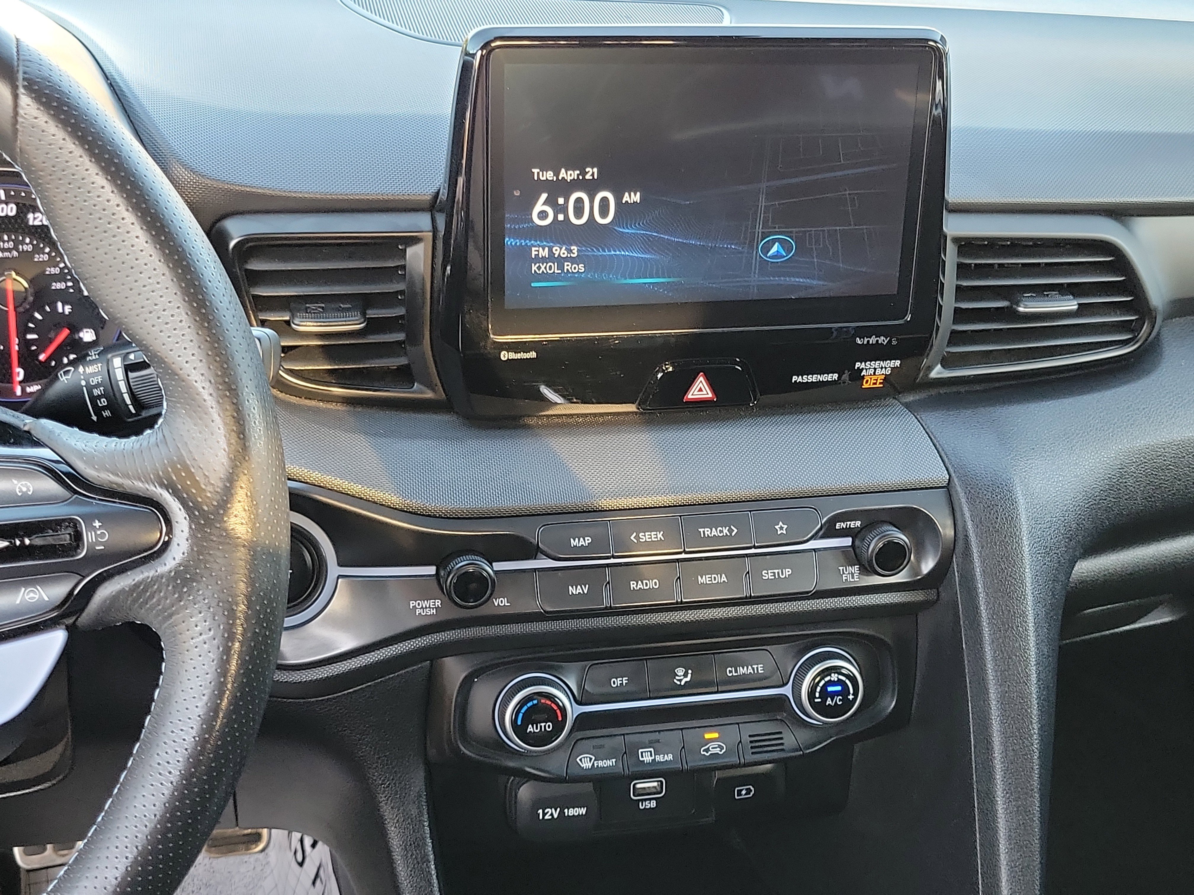 Certified 2022 Hyundai Veloster N FWD image 10