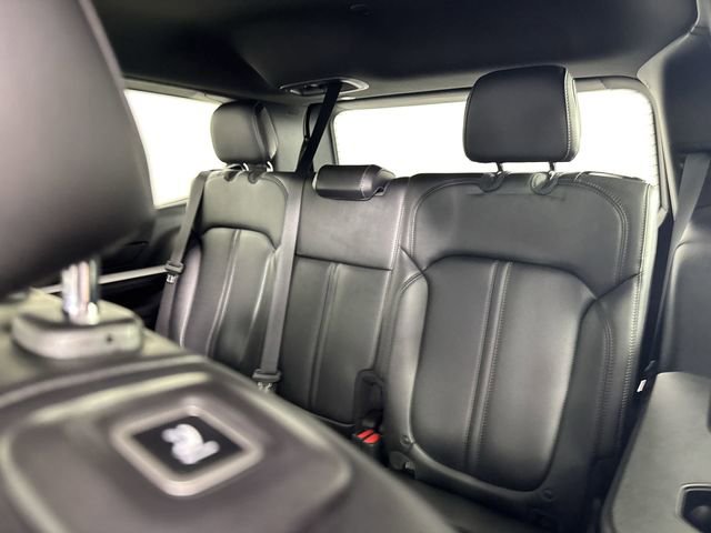 Used 2022 Jeep Wagoneer Series II AWD/4WD image 21