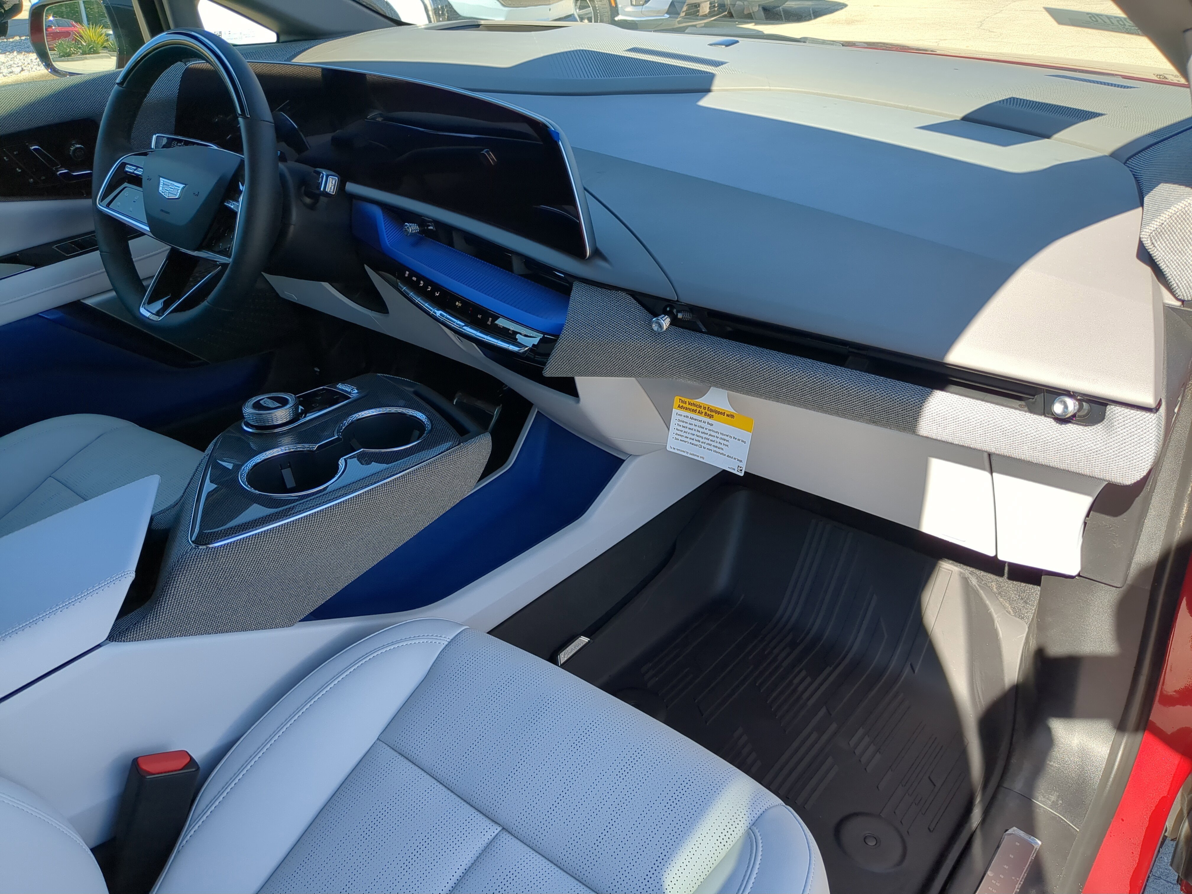 New 2026 Cadillac Optiq Luxury 2 w/ LPO, Floor Liner Package RWD image 11